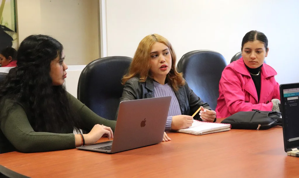 5e8a8c24-0097-48ca-819b-41d78a2e72e7